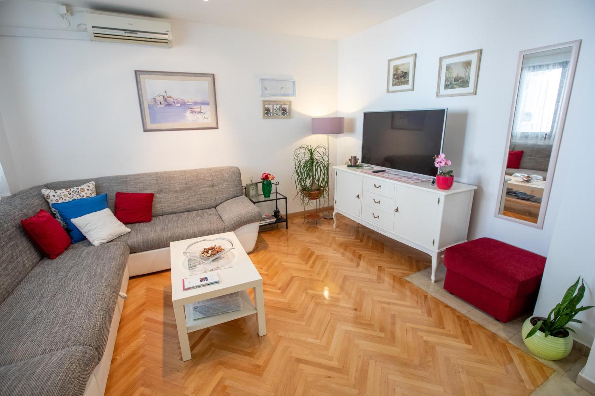 Apartment Gloria Подстрана Экстерьер фото